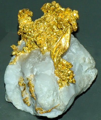 <b>99金银：黄金</b>